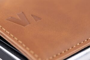 PU materjal ehk polüuretaannahk ja sellest materjalist tehtud kaarditasku