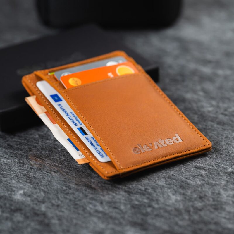 KT007 – Kaarditasku Elevated Minimal - Orange Brown koos pangakaartidega