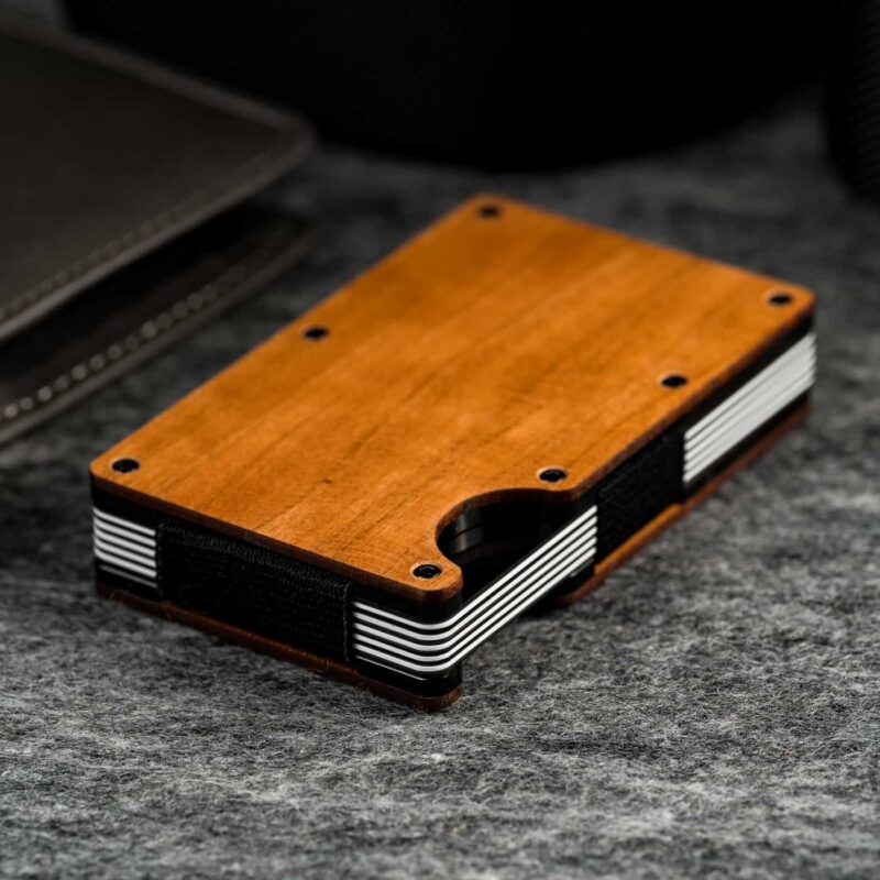 KT005 - Puidust kaarditasku - Copper Brown - ilma pikali kaartidega v2 KT005 - Puidust kaarditasku - Copper Brown - ilma pikali kaartidega v2