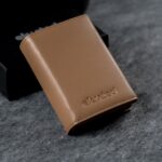 Kaarditasku-elevated-ultimate-1.0-kt009-brown_beige-pealmine-pool_v2 Kaarditasku Elevated Ultimate 1.0 kt009 brown beige pealmine pool